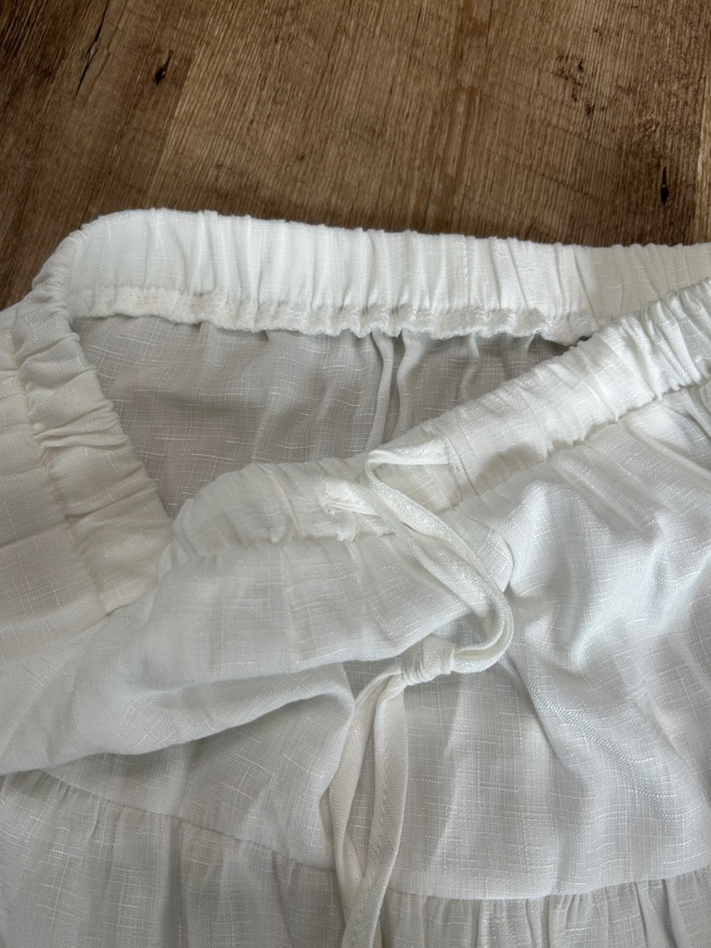 White Maxi Skirt - Lightweight Summer Skirt size small - Picture 8 of 9